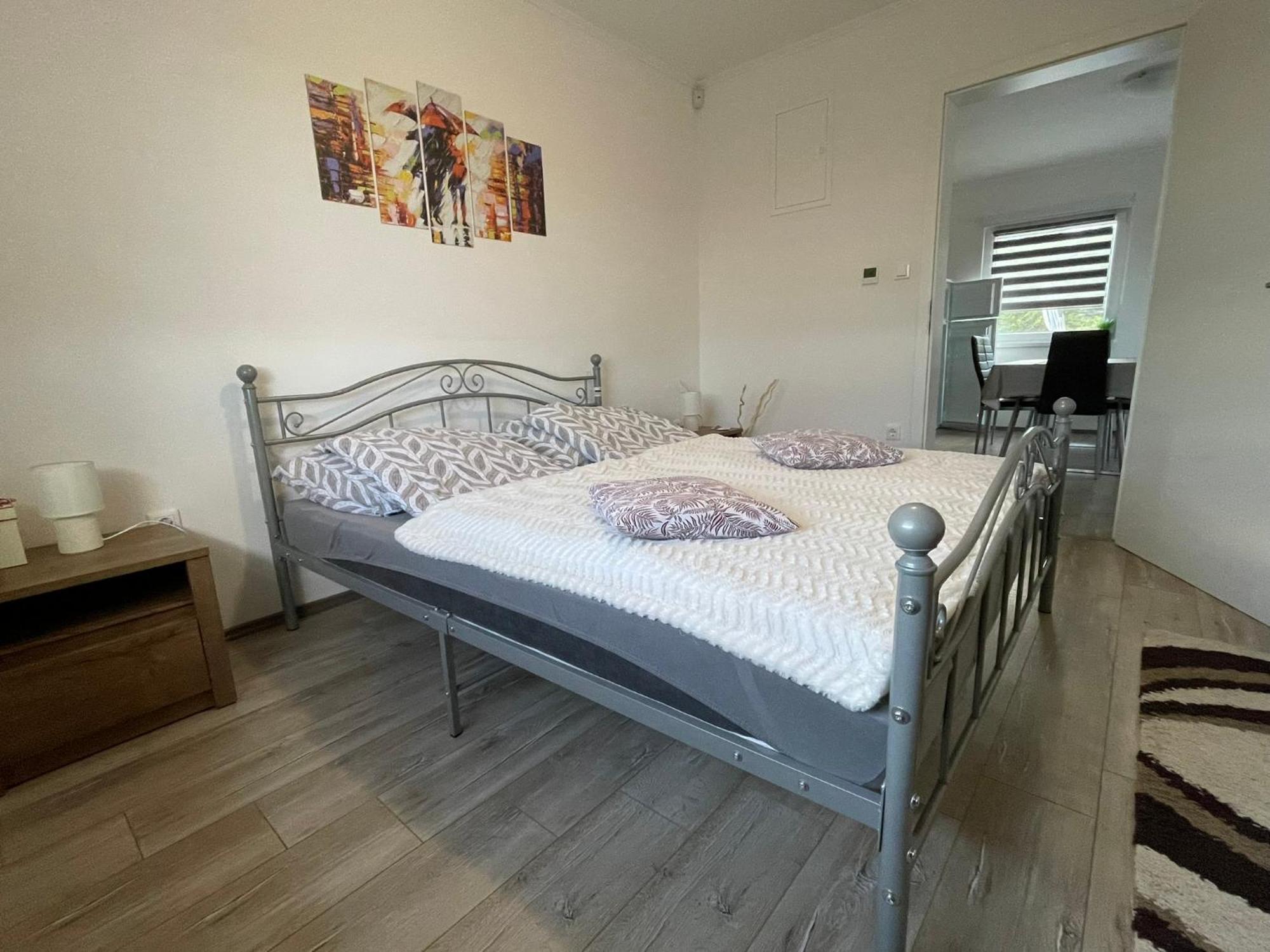 Fullhouse Apartmanhaz 扎马迪 外观 照片